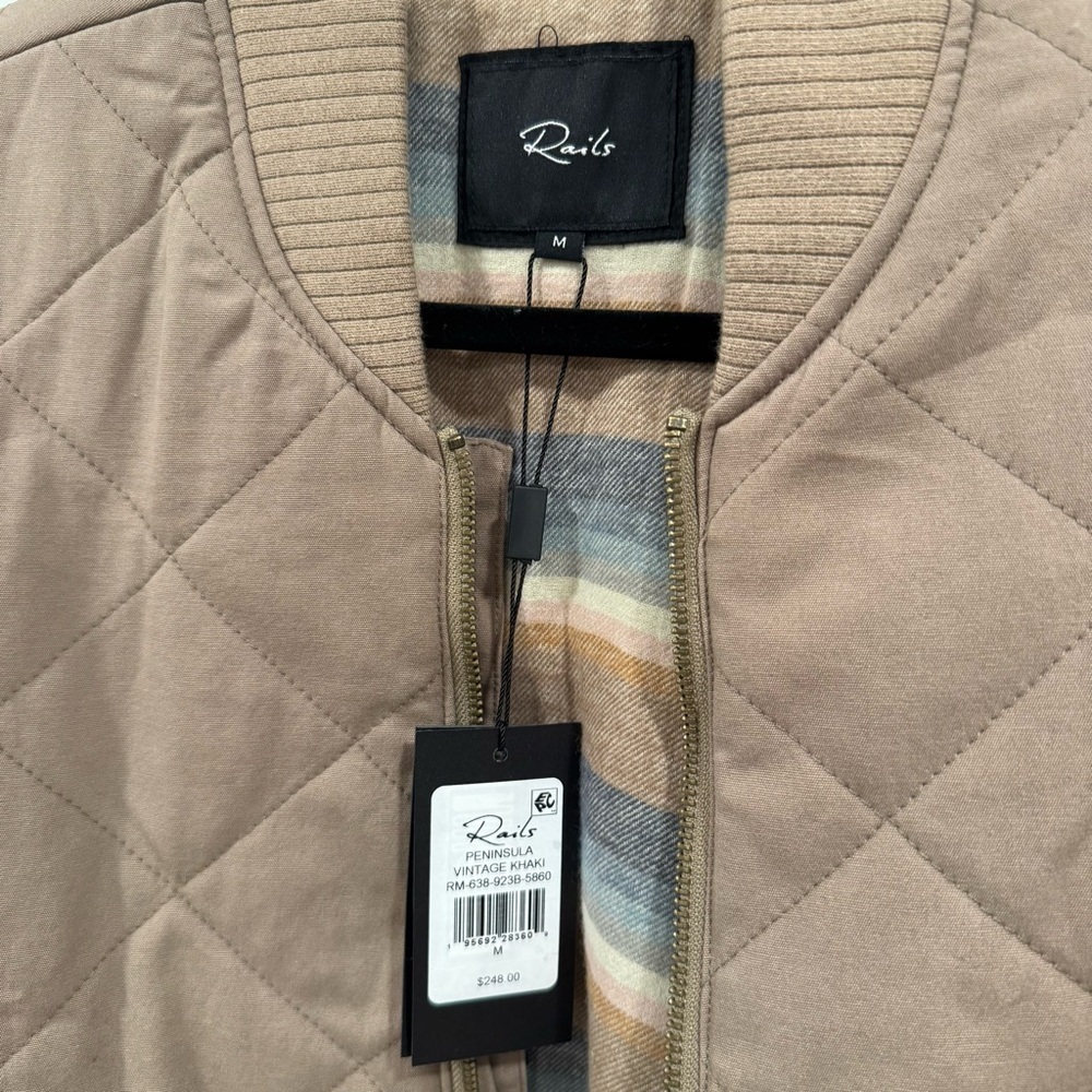 Rails NWT Peninsula Jacket Quilted Zip Up Vintage Khaki - Picture 6 of 8
